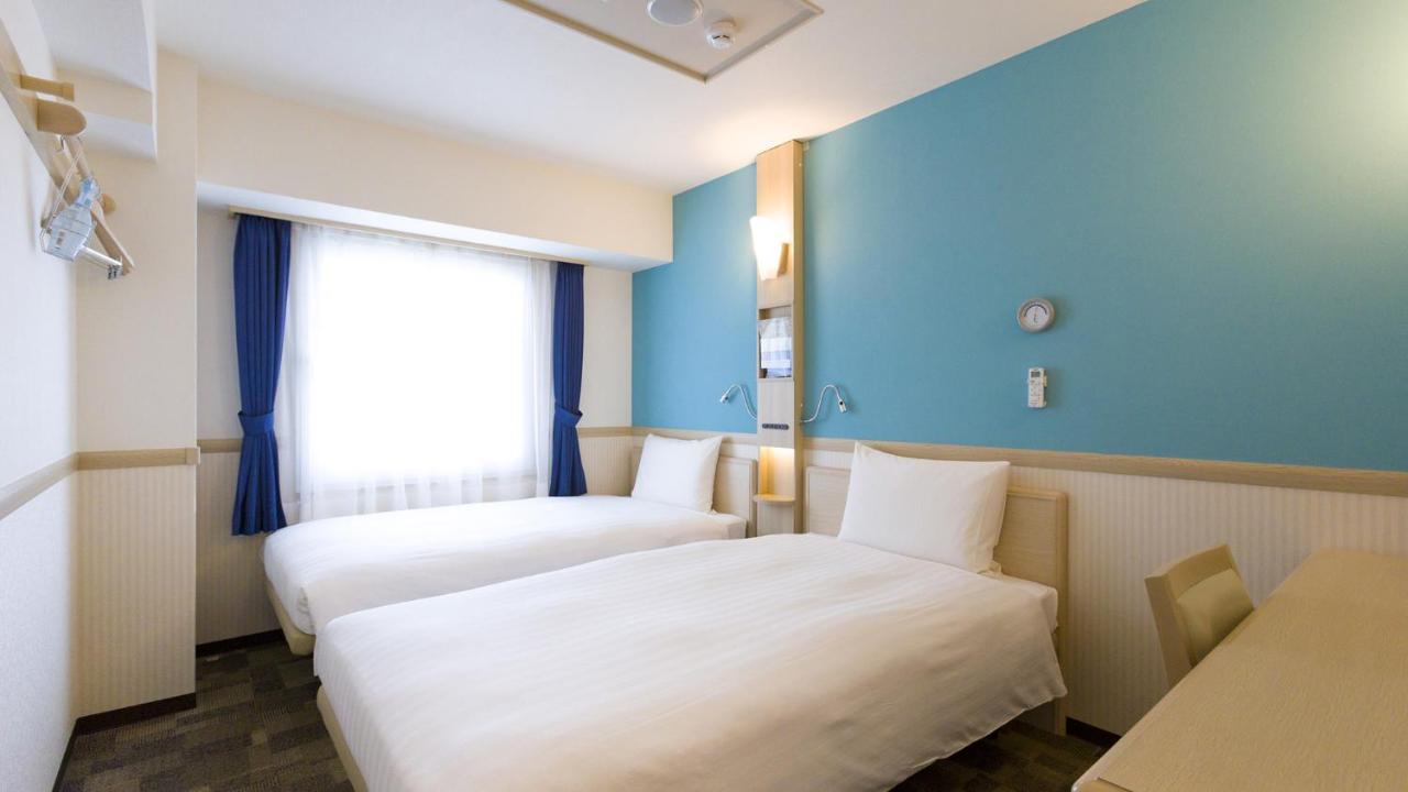 Toyoko Inn Kashiwa-Eki Higashi-Guchi Dış mekan fotoğraf